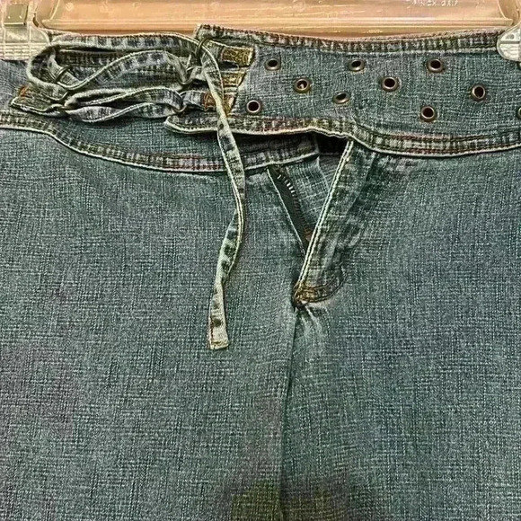 Rare Y2K lace-up jeans by Dumani stone washed junior size 7/8 flare jeans - Picture 5 of 10